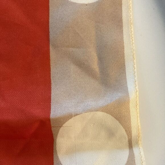 Vintage Ricardo Signed Scarf in Stripe Pattern with Large Dots. Red/Cream/White. - Picture 5 of 6